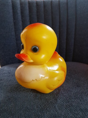 Petit canard plastique pouet - petit,